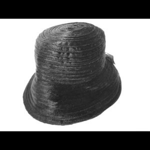 Classic Black Ladies Hat